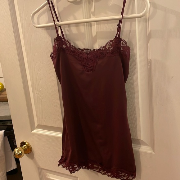 Burgundy Lace Trim Tank Top - Picture 1 of 7